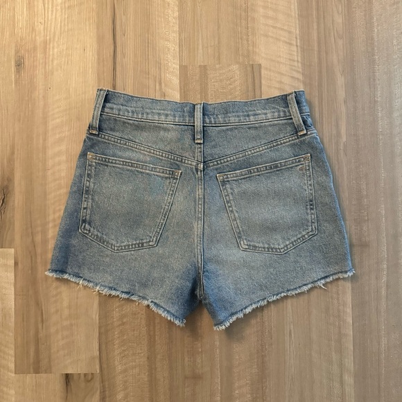 $72 Madewell The Perfect Jean Shorts - Picture 7 of 8